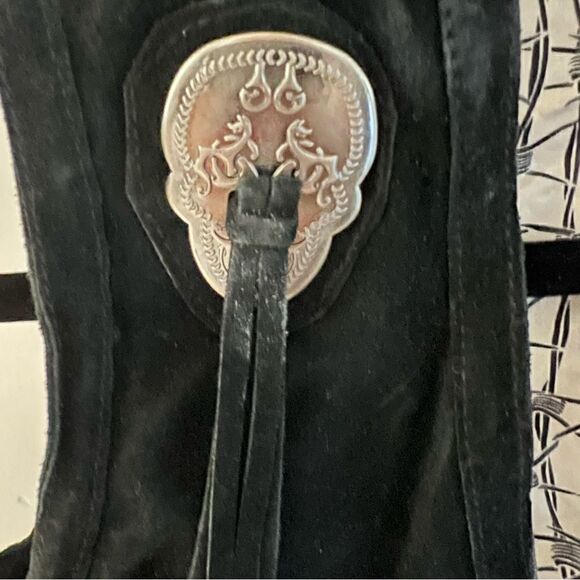 Thomas Wylde suede vest with metal skull accents, fringe authentic sz L vintage - Picture 4 of 16